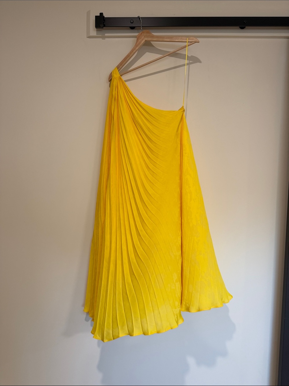 Banana Republic Yellow Asymmetrical Pleated One-Shoulder Dress
